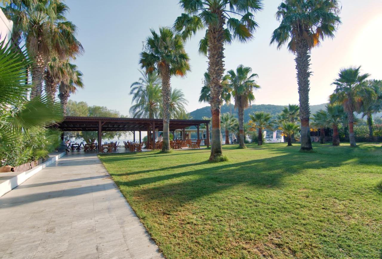 Selvi Beach Hotel Göltürkbükü Exterior foto
